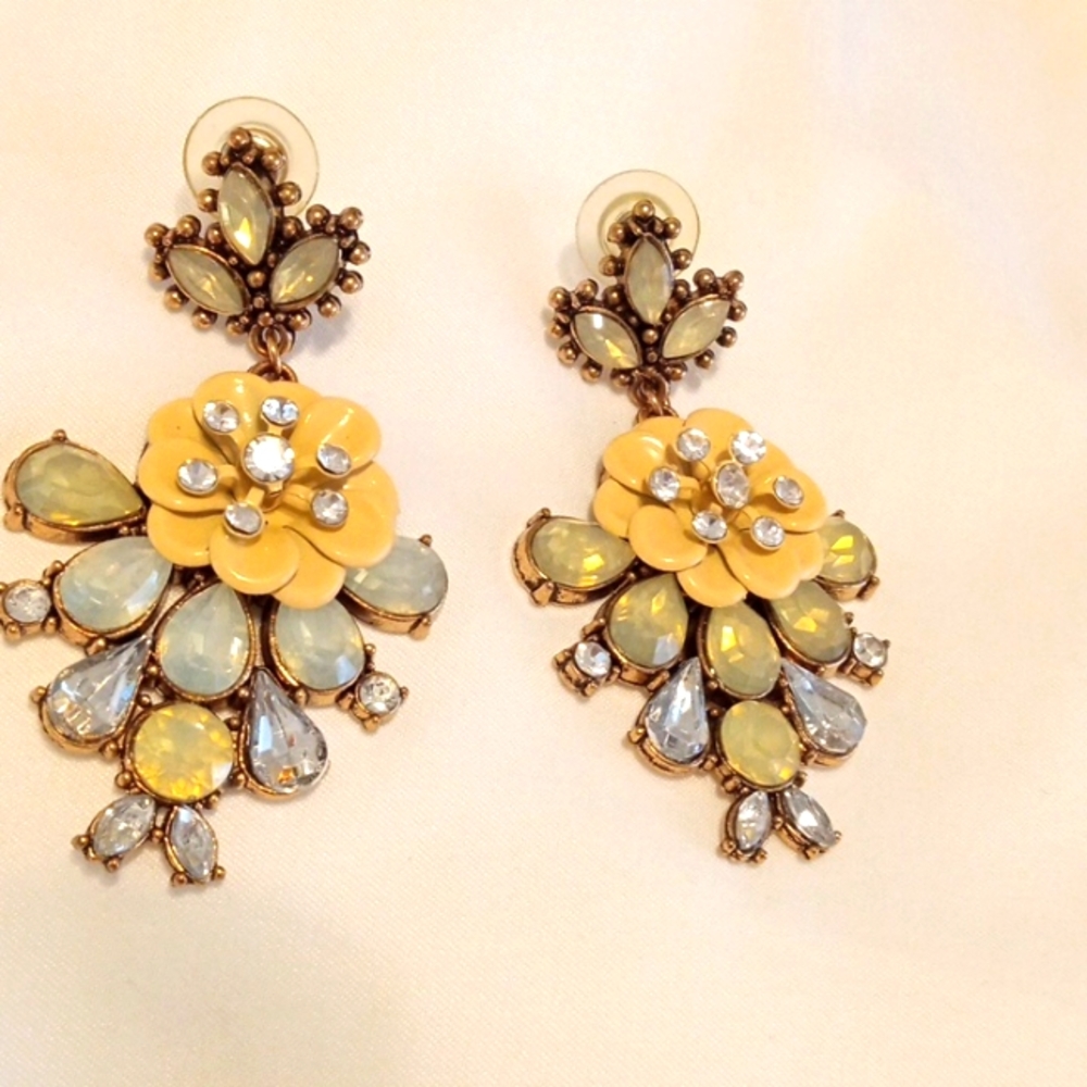 Vintage Yellow Flower Statement earrings